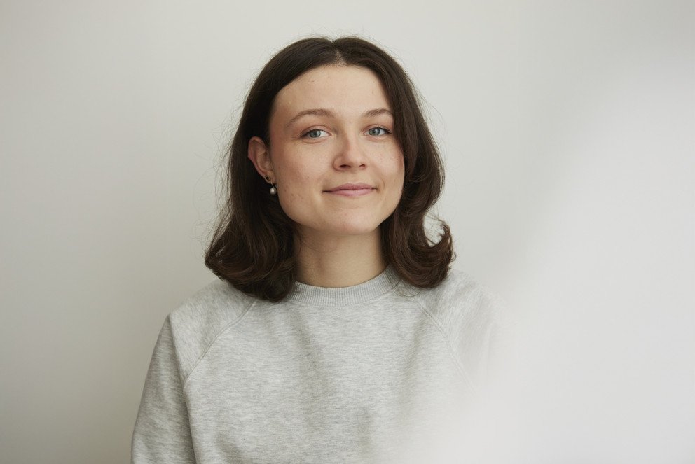 Porträtfoto von Nele Verweise