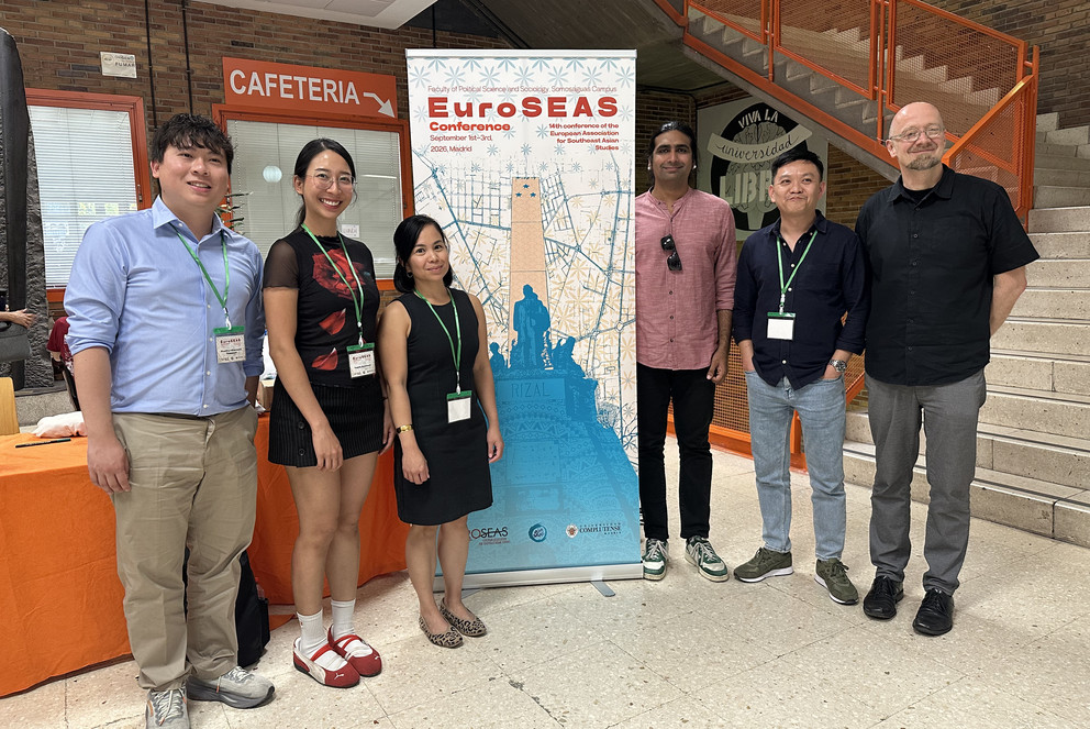 Bild von Tuwanont Phattharathanasut, Bancharat Polpila, Teresa Jopson, Adhiraaj Anand, Mark Vong, Wolfram Schaffar