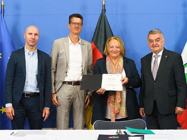 Large-scale study on antisemitism in North Rhine-Westphalia
