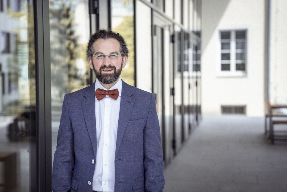 Professor Florian T&ouml;pfl