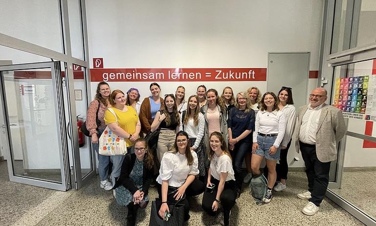 Besuch an der Masaryk University in Brno, Tschechische Republik 