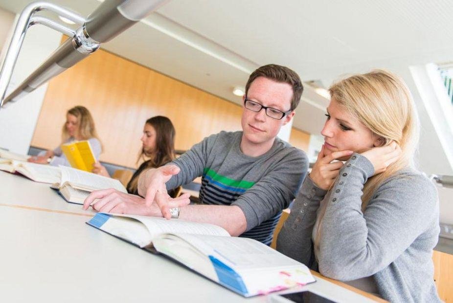 Students at the University of Passau Students at the University of Passau