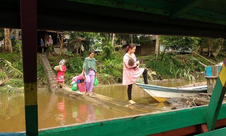 People on the river