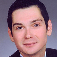 Dr Christian Dölle