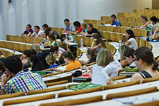 Studierende im Audimax der Universität Passau Studierende im Audimax der Universität Passau